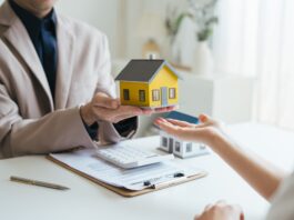 Real estate agent and realtor general liability insurance businessman professional discussing and